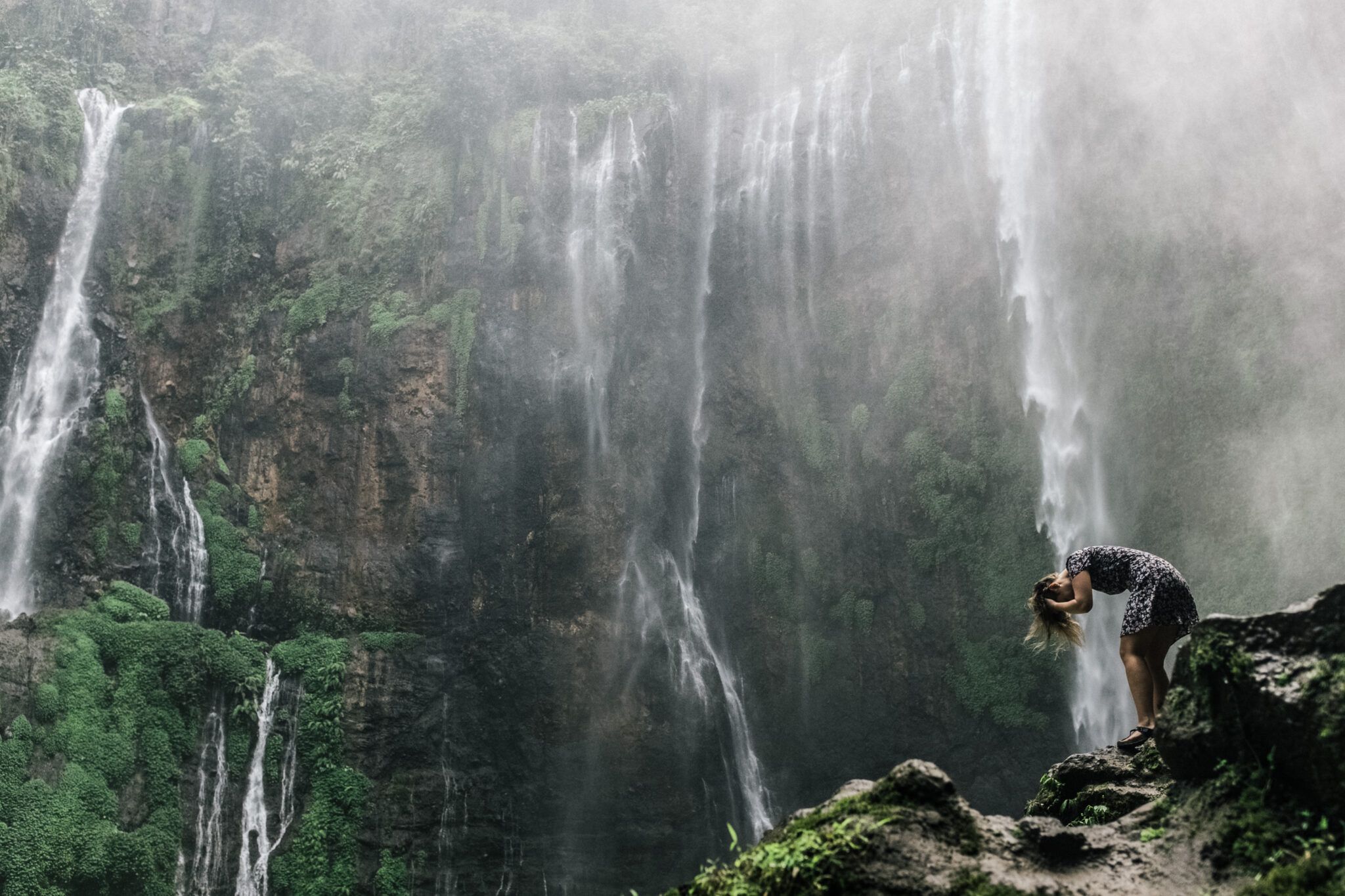 1Day: Tumpak Sewu Waterfall & Goa Tetes Cave Tour